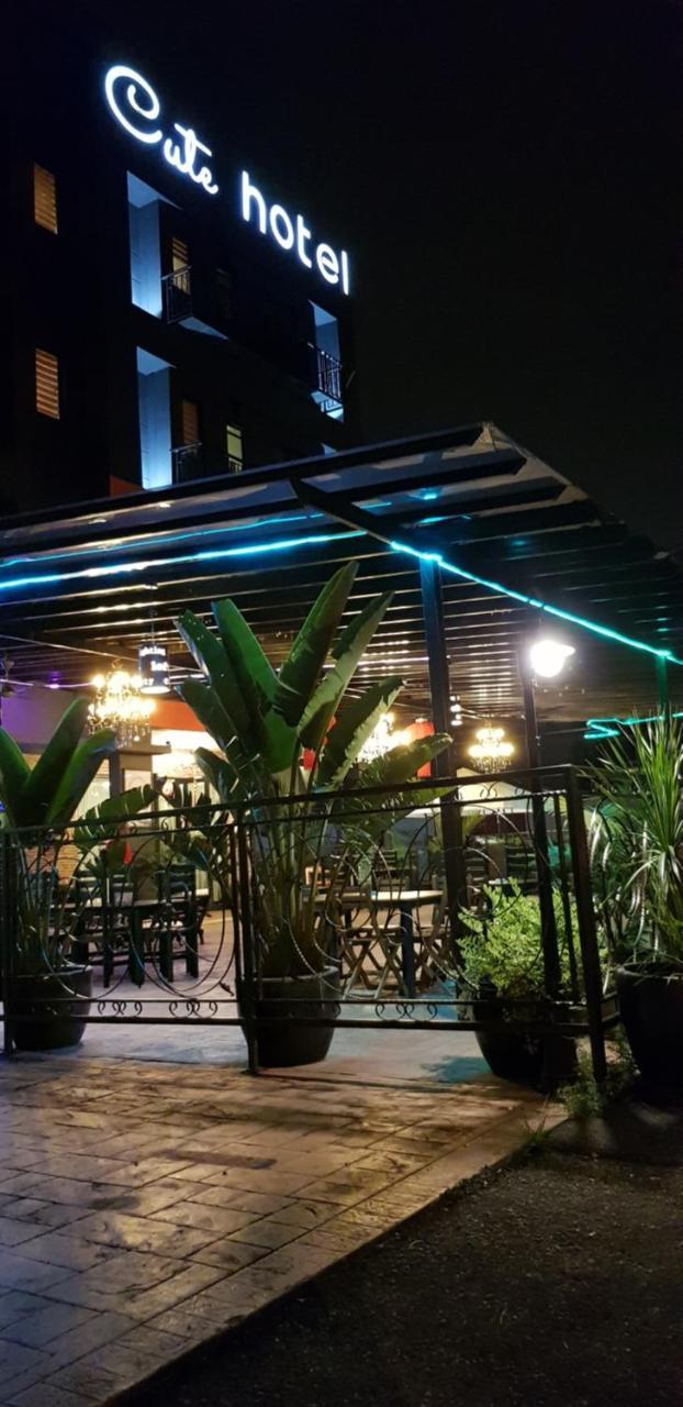 Cute Hotel & Dorms Ipoh Zewnętrze zdjęcie